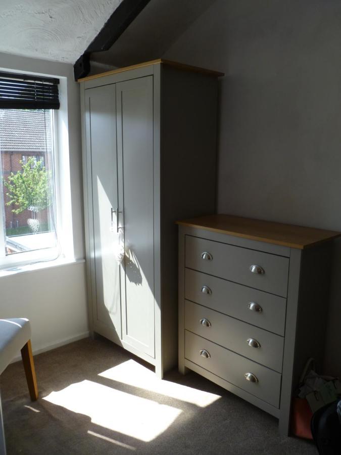 Cosy And Peaceful Maisonette With Terrace, 基德明斯特 外观 照片